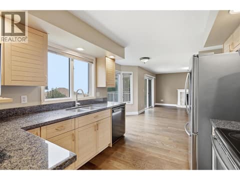 Photo 12 of 1954 Stirling Drive, Aberdeen, Kamloops