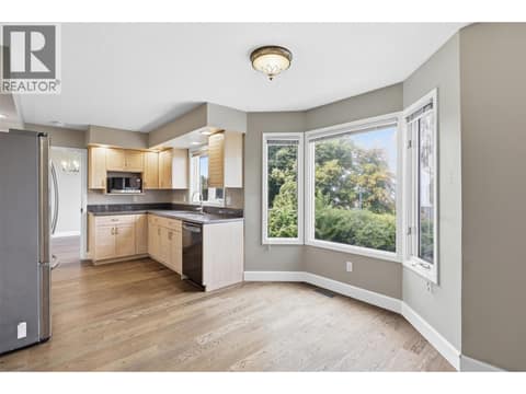 Photo 16 of 1954 Stirling Drive, Aberdeen, Kamloops