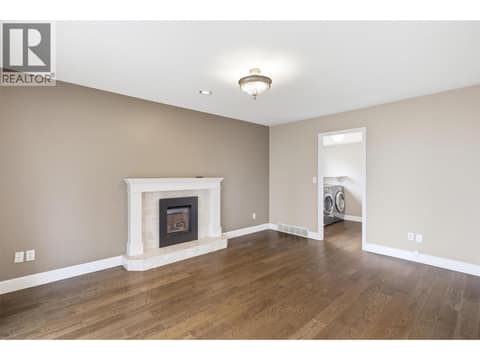 Photo 18 of 1954 Stirling Drive, Aberdeen, Kamloops
