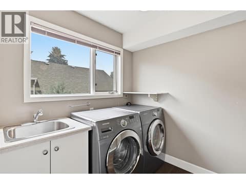 Photo 25 of 1954 Stirling Drive, Aberdeen, Kamloops