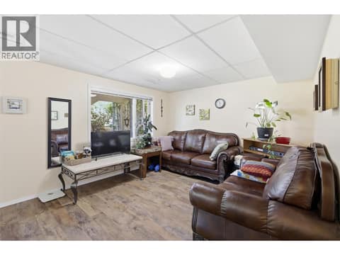 Photo 43 of 1954 Stirling Drive, Aberdeen, Kamloops