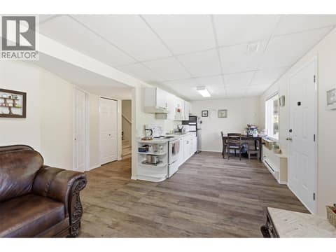 Photo 45 of 1954 Stirling Drive, Aberdeen, Kamloops