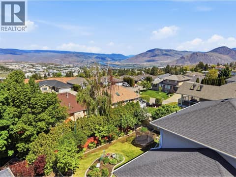 Photo 62 of 1954 Stirling Drive, Aberdeen, Kamloops