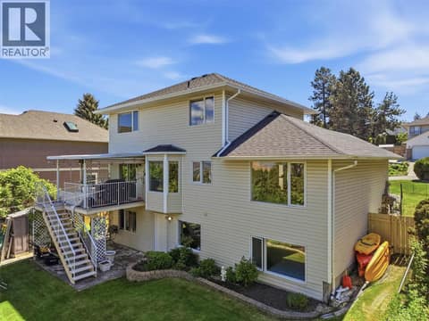 Photo 63 of 1954 Stirling Drive, Aberdeen, Kamloops