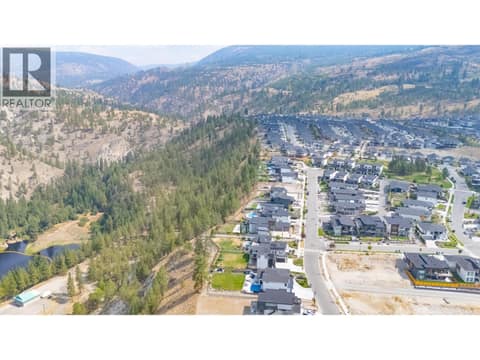Photo 18 of 1029 ANTLER Drive, Columbia/Duncan, Penticton