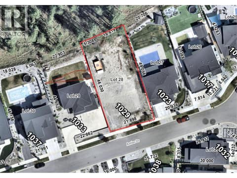 LOT LINES ARE FOR MARKETING PURPOSES ONLY. BUYER TO CONFIRM LOT BOUNDARIES WITH THE APPROPRIATE GOVERNING BODY DIRECTLY IF DEEMED IMPORTANT. at 1029 ANTLER Drive, Columbia/Duncan, Penticton