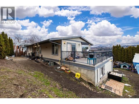 Photo 2 of 10957 Pheasant Road, Lake Country East / Oyama