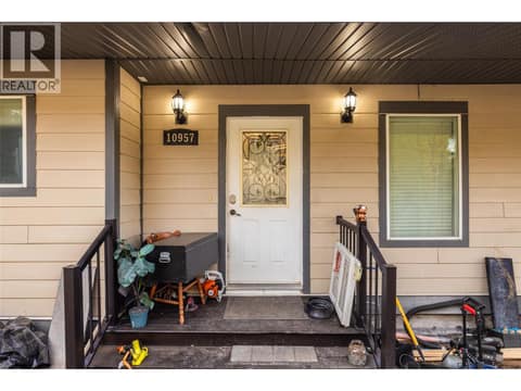 Photo 5 of 10957 Pheasant Road, Lake Country East / Oyama
