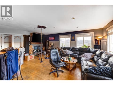 Photo 9 of 10957 Pheasant Road, Lake Country East / Oyama