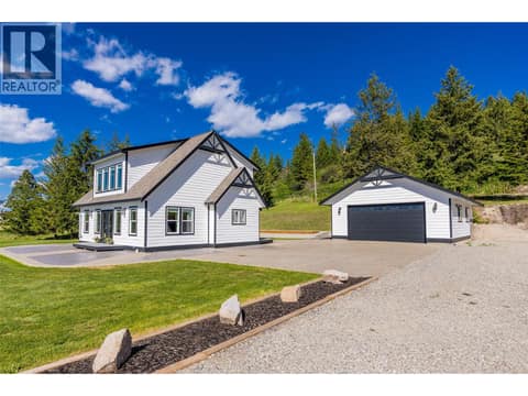 Freshly updated 3 bed/ 3 bath home with a detached double-car garage on a 9.5 acre lot in Lake Country at 17936 Angus Road, Lake Country North West