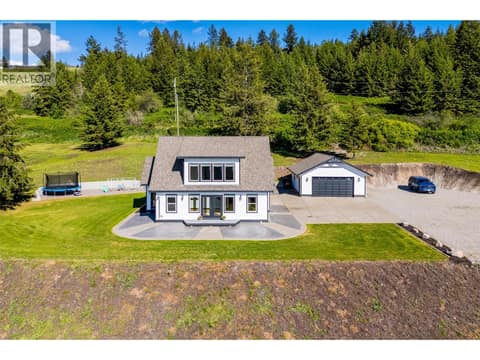 Freshly updated 3 bed/ 3 bath home with a detached double-car garage on a 9.5 acre lot in Lake Country at 17936 Angus Road, Lake Country North West