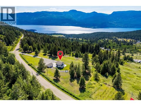 Located in the picturesque Lake Country community just 10 minutes to Predator Ridge & 20 minutes to both Vernon and Lake Country at 17936 Angus Road, Lake Country North West