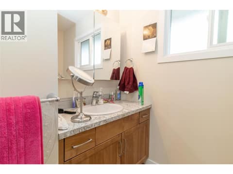 Photo 15 of 350 Rutland Road S, Rutland South, Kelowna