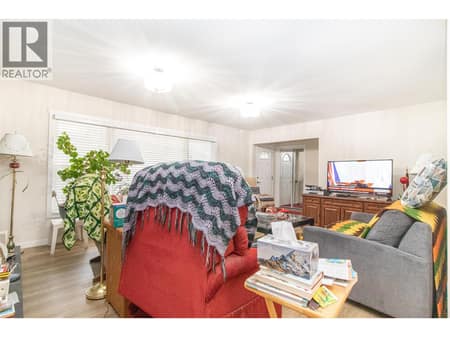 Photo 2 of 350 Rutland Road S, Rutland South, Kelowna