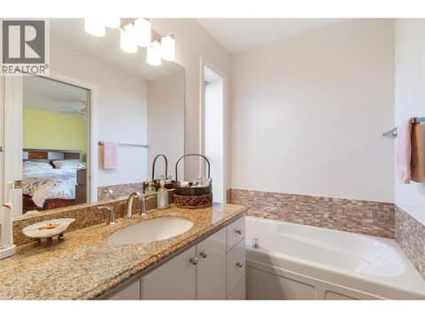 Photo 32 of 2613 Copper Ridge Drive, Smith Creek, West Kelowna