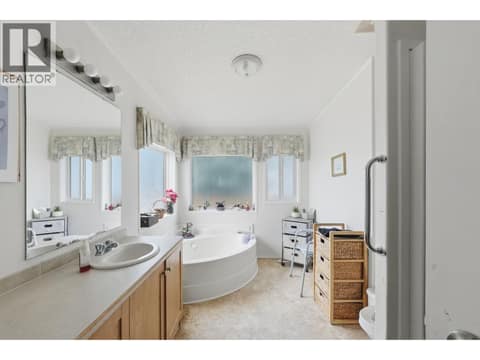 Photo 22 of 1750 Lenz Road Unit# 90, Shannon Lake, West Kelowna