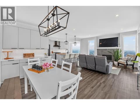 Photo 22 of 5120 Turtle Pond Court, Bella Vista, Vernon