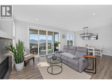 Photo 24 of 5120 Turtle Pond Court, Bella Vista, Vernon