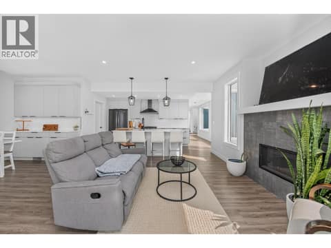 Photo 26 of 5120 Turtle Pond Court, Bella Vista, Vernon