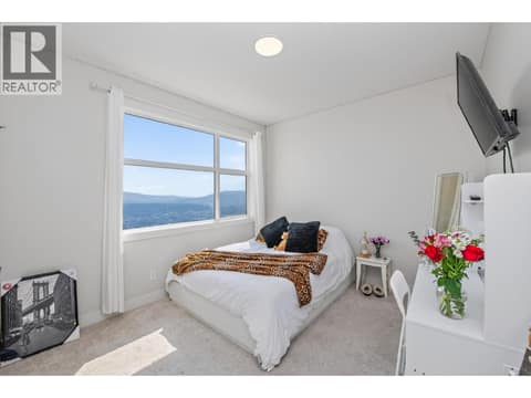 Photo 37 of 5120 Turtle Pond Court, Bella Vista, Vernon