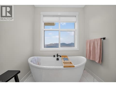 Photo 44 of 5120 Turtle Pond Court, Bella Vista, Vernon
