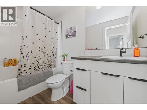Photo 52 of 5120 Turtle Pond Court, Bella Vista, Vernon