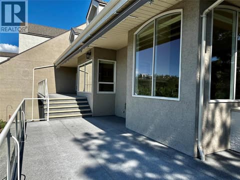Massive Deck at 880 Christina Place Unit# 21, Dilworth Mountain, Kelowna