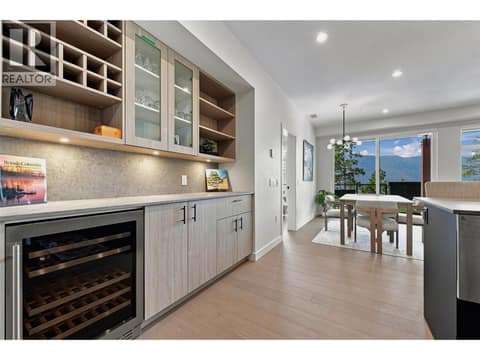 Photo 10 of 9652 Benchland Drive Unit# 307, Lake Country South West