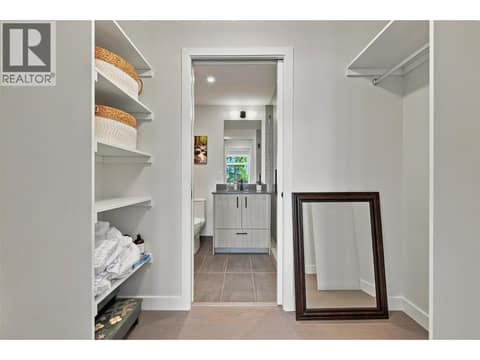 Photo 22 of 9652 Benchland Drive Unit# 307, Lake Country South West