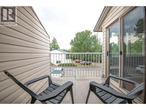 Photo 33 of 1607 43 Avenue Unit# 202, Harwood, Vernon