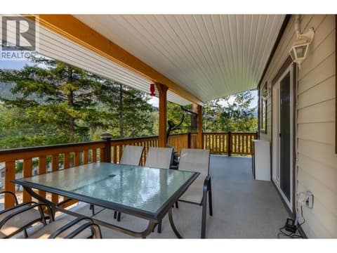 Main floor covered deck at 10818 Westshore Road, Okanagan North, Vernon