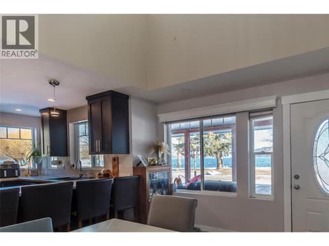 Photo 12 of 42 Lakeshore Drive, Okanagan North, Vernon