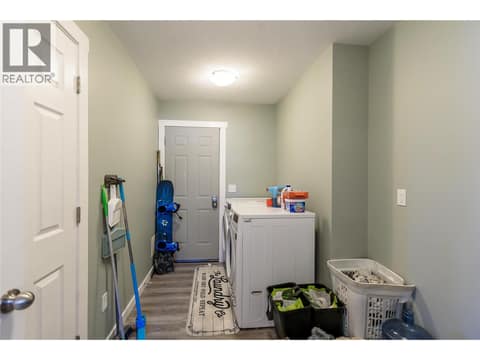 Access to outside at 42 Lakeshore Drive, Okanagan North, Vernon