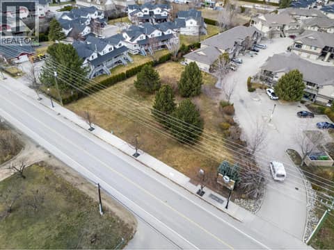 Photo 19 of 3318 Woodsdale Road, Lake Country East / Oyama
