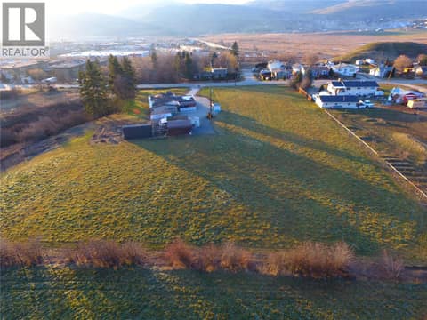 Photo 5 of 5973 Pleasant Valley Road, North BX, Vernon