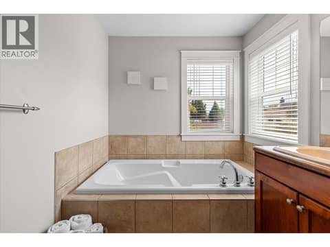 Photo 32 of 361 Quilchena Drive, Kettle Valley, Kelowna