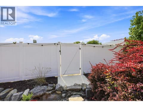 Gate to Quilchena Park! at 361 Quilchena Drive, Kettle Valley, Kelowna