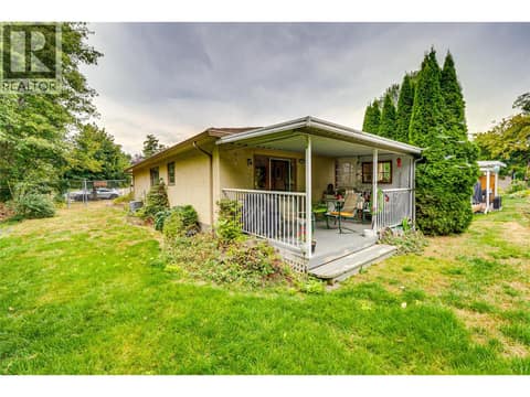 Photo 4 of 1700 Bighorn Road Unit# 5, Harwood, Vernon