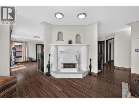 Photo 9 of 7959 Tronson Road, Bella Vista, Vernon