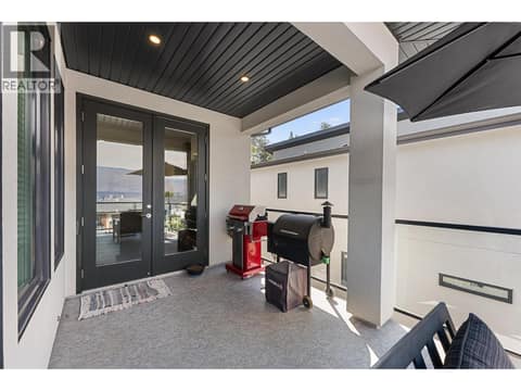 Photo 16 of 8819 Heritage Drive, Lake Country South West