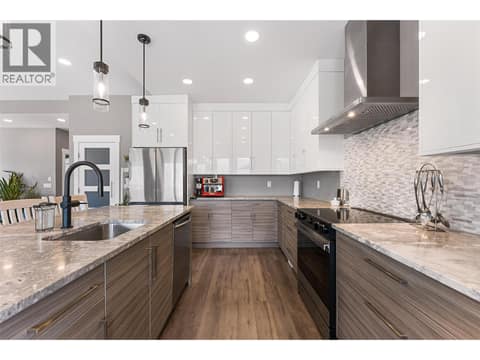 Photo 7 of 8819 Heritage Drive, Lake Country South West