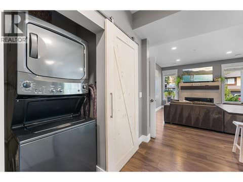 Laundry in Suite at 8819 Heritage Drive, Lake Country South West