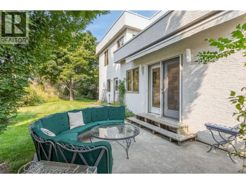 Photo 36 of 5851 Lakeshore Road, Upper Mission, Kelowna