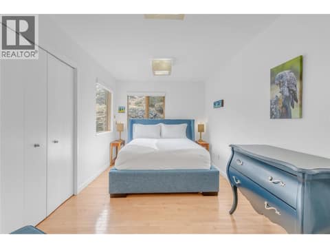Bedroom #3 at 5851 Lakeshore Road, Upper Mission, Kelowna