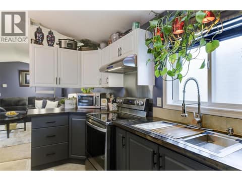Photo 10 of 610 Katherine Road Unit# 33, West Kelowna Estates