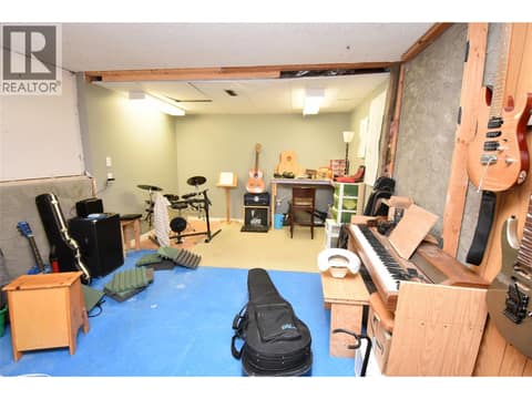 Photo 57 of 3907 17 Street, East Hill, Vernon