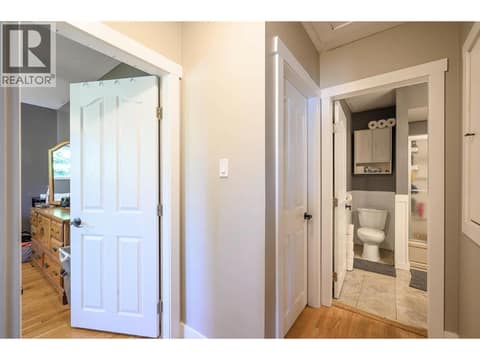 Photo 15 of 629 RICHMOND Avenue, North Kamloops