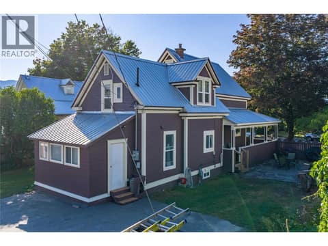 Photo 11 of 408 & 410 Mackenzie Avenue, Revelstoke