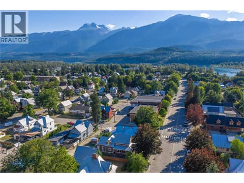 Photo 22 of 408 & 410 Mackenzie Avenue, Revelstoke
