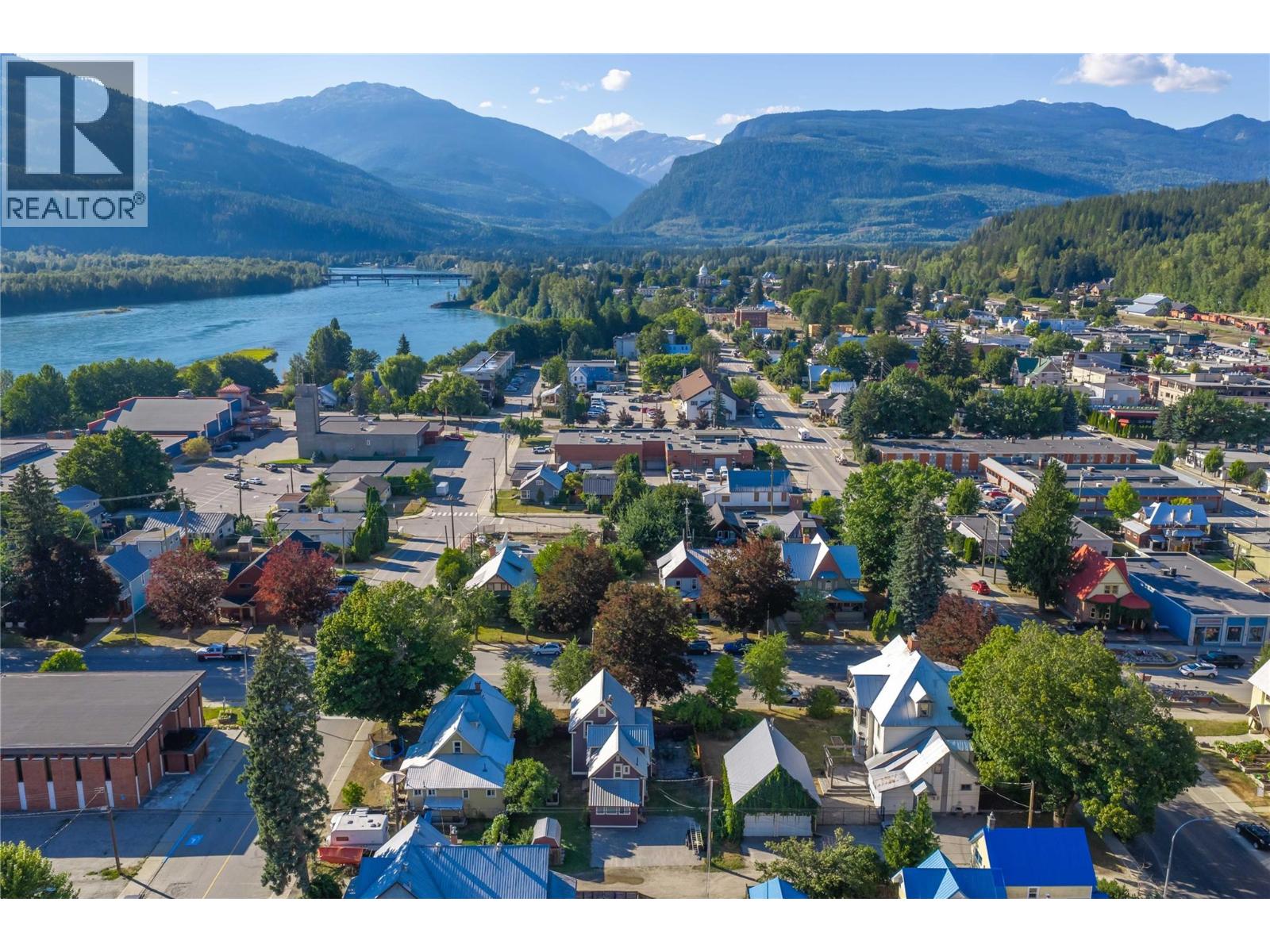 Photo 50 of 408 & 410 Mackenzie Avenue, Revelstoke